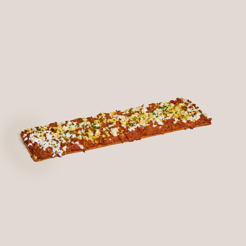 Coca de tonyina i pebrot